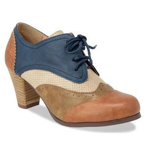 Multi tone lace up ankle bootie